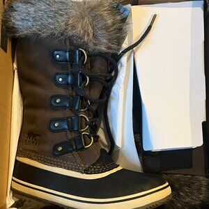 Joan of Arctic Sorel Boots
